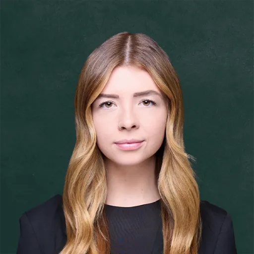 Kirena Barr - Legal Assistant 